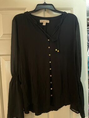 MICHAEL Michael Kors Black Button-Front Tie V-Neck Blouse XL Classy Gold Accents